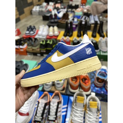 Undefeated x Air Force 1 Low SP 'Dunk vs AF1' DM8462-400
