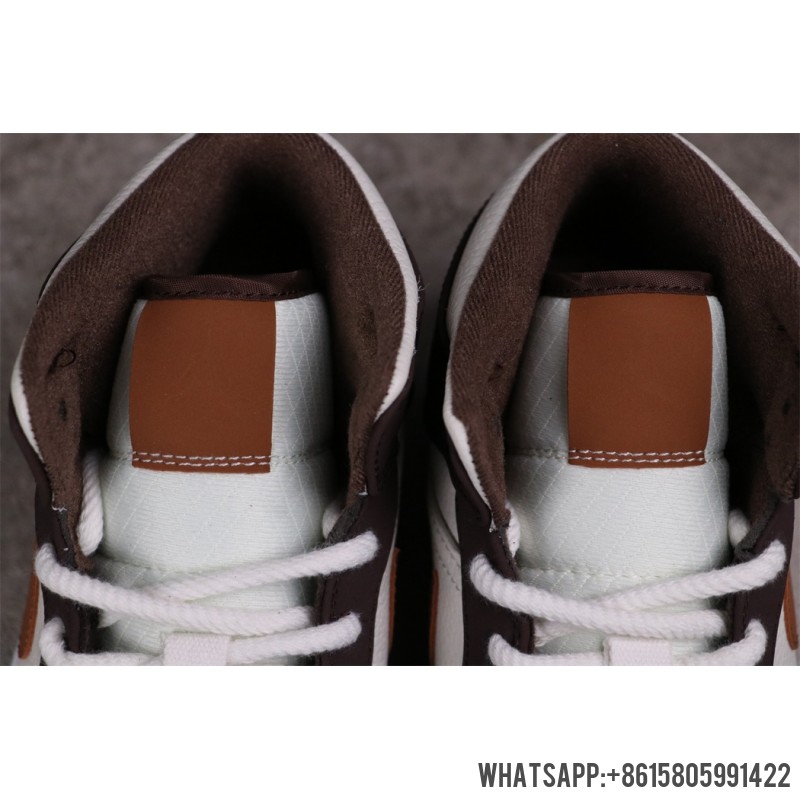 Wmns Air Jordan 1s Mid SE 'Cream Dark Chocolate' DO6699-200